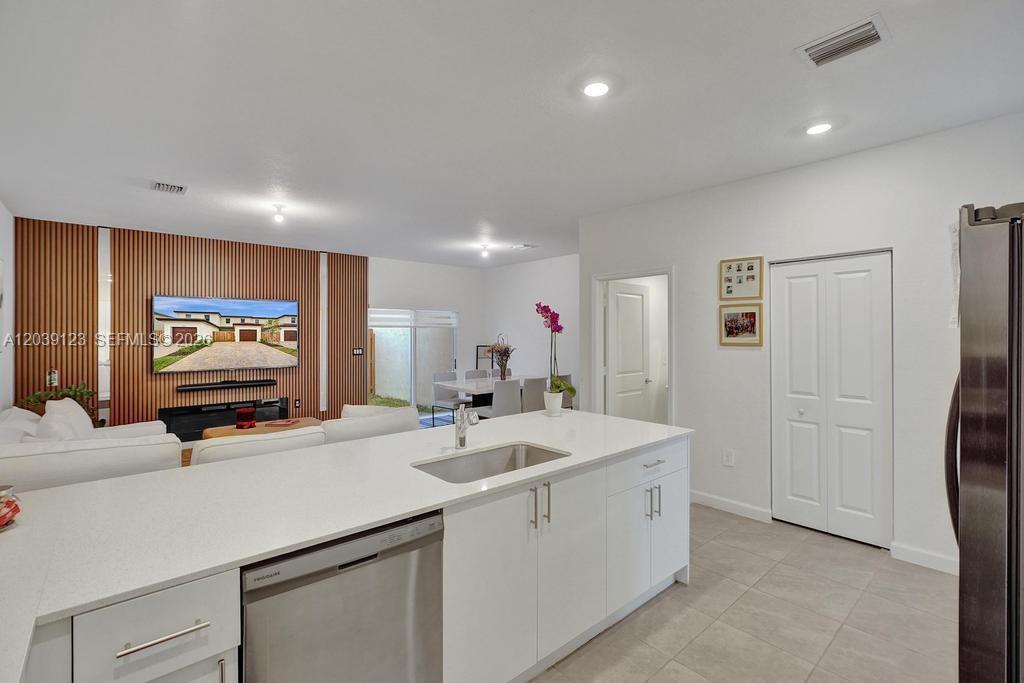 12859 SW 243rd Ter
