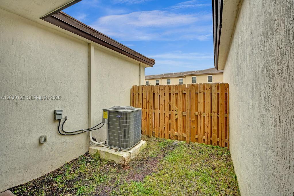 12859 SW 243rd Ter