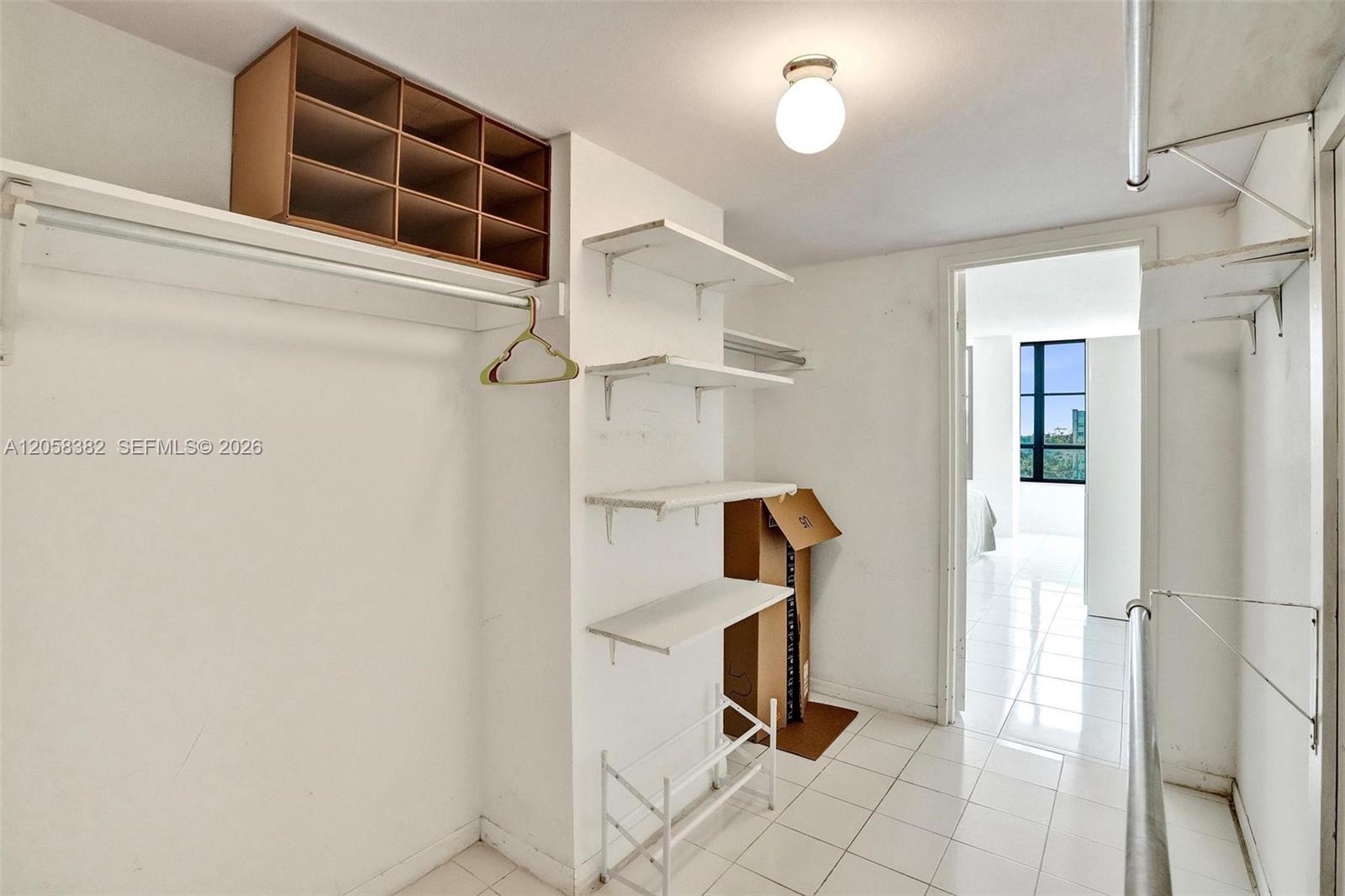 500 Three Islands Blvd # 213