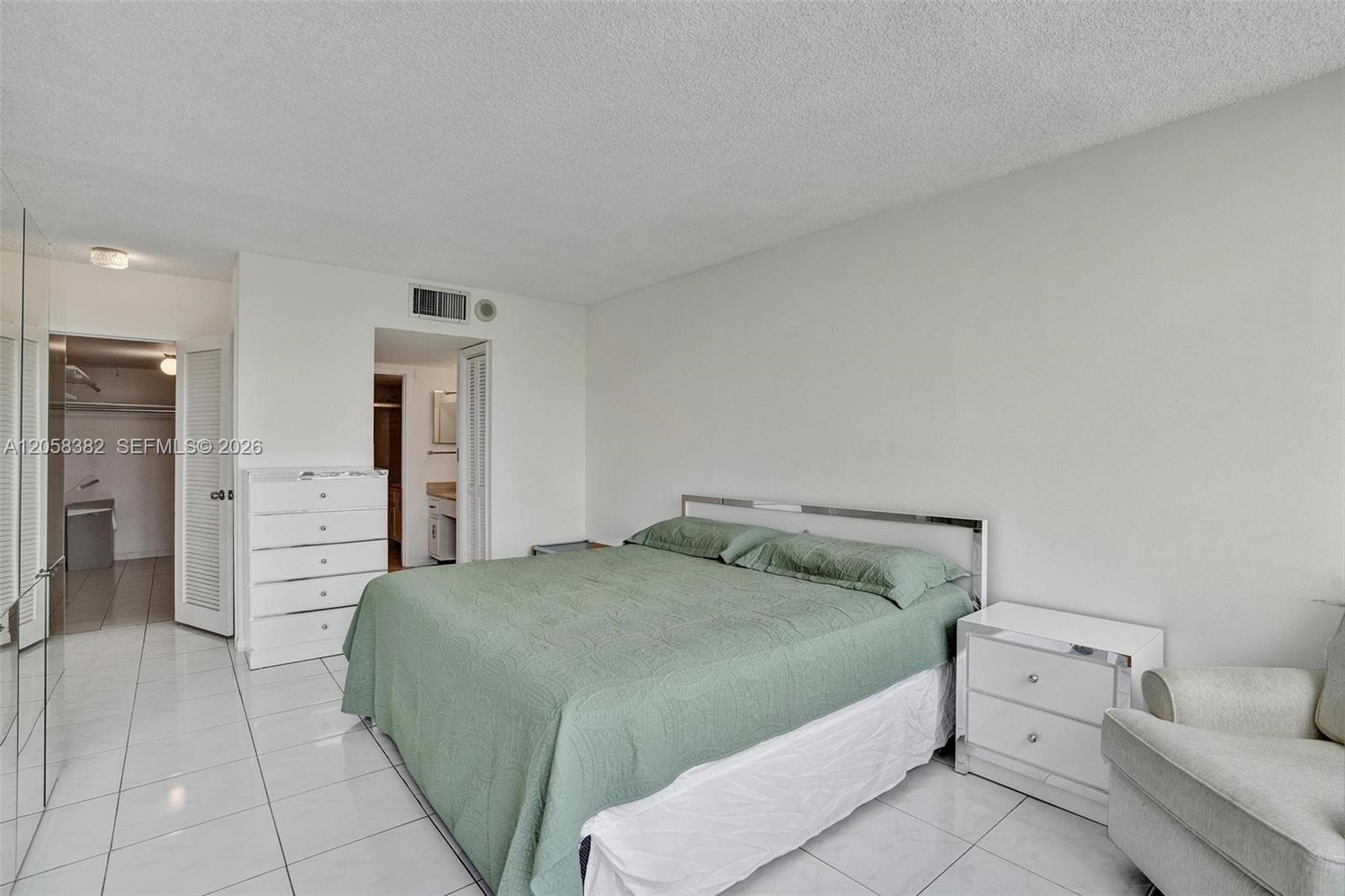 500 Three Islands Blvd # 213