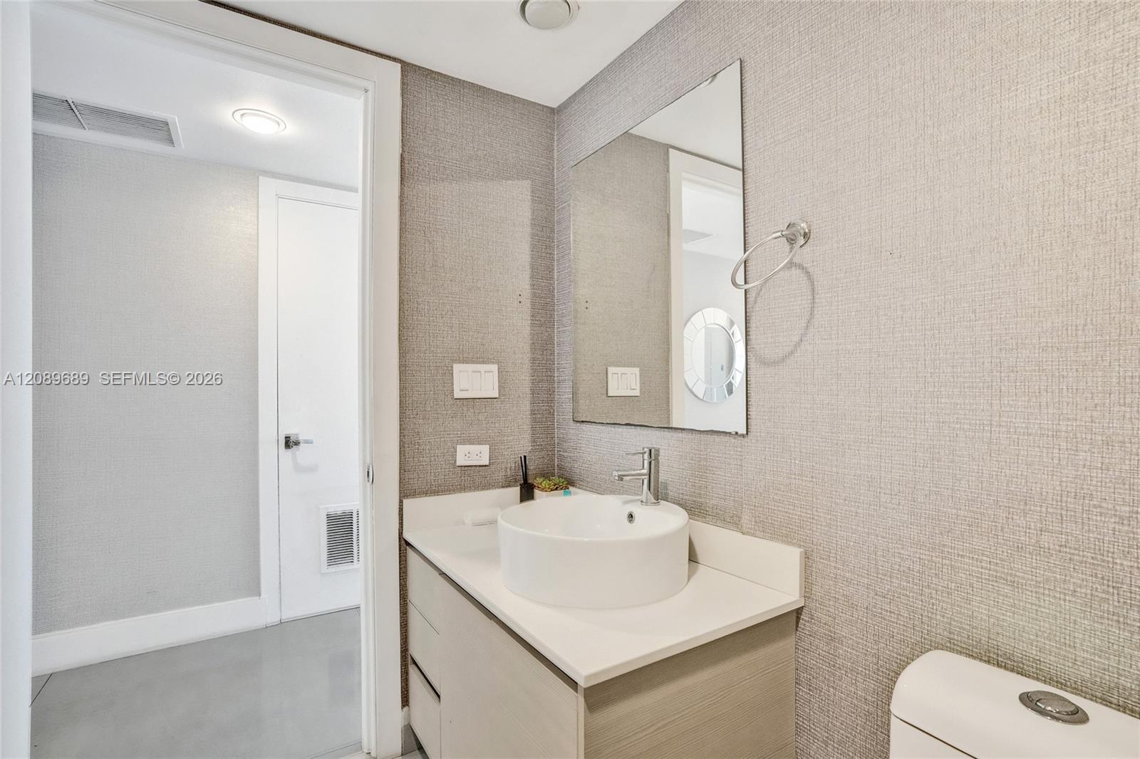 2600 E Hallandale Beach Blvd Unit: T1002