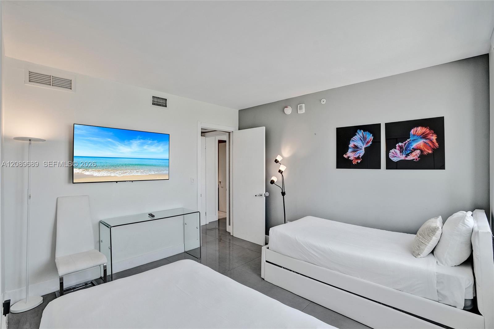 2600 E Hallandale Beach Blvd Unit: T1002