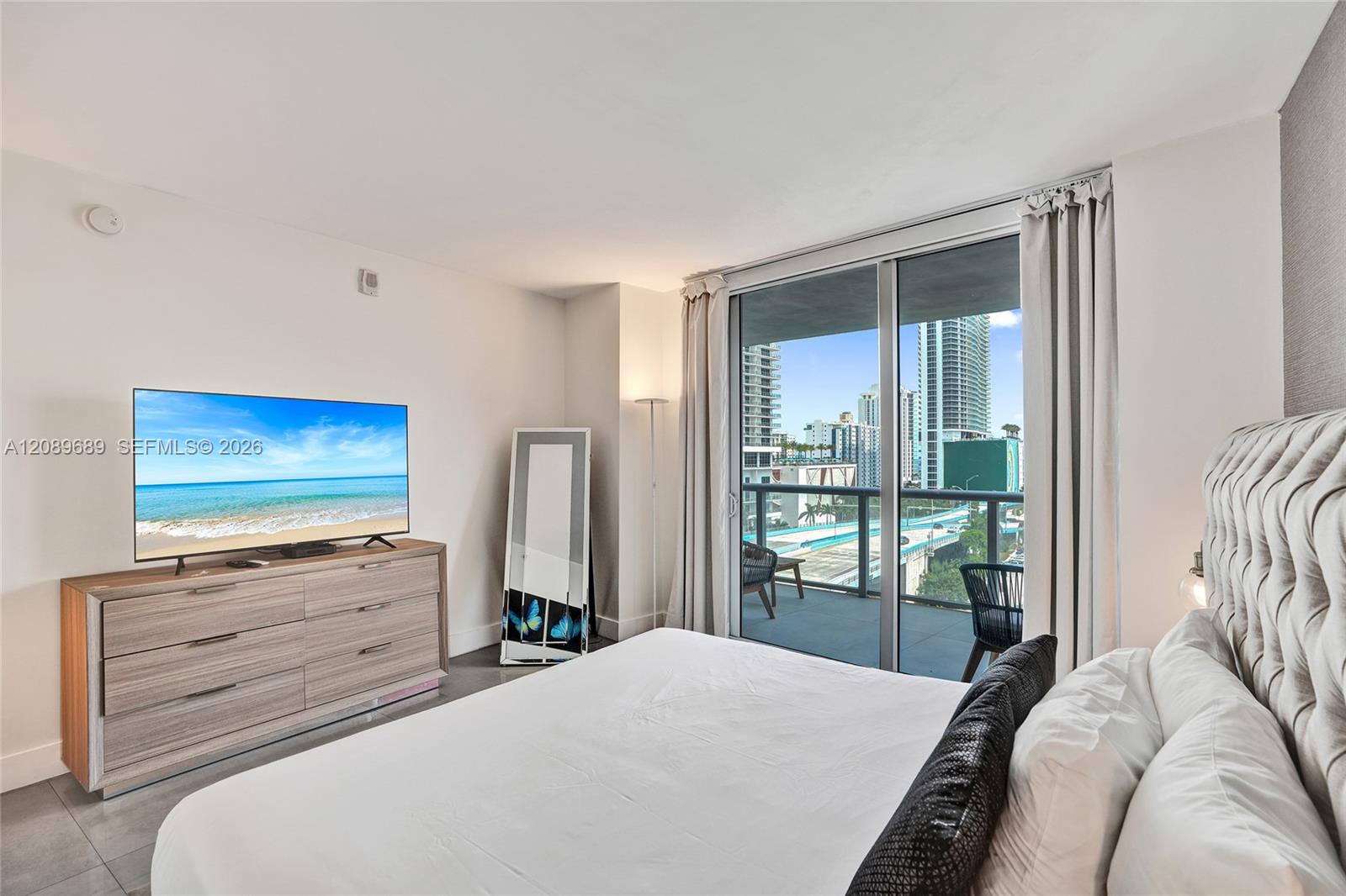 2600 E Hallandale Beach Blvd Unit: T1002