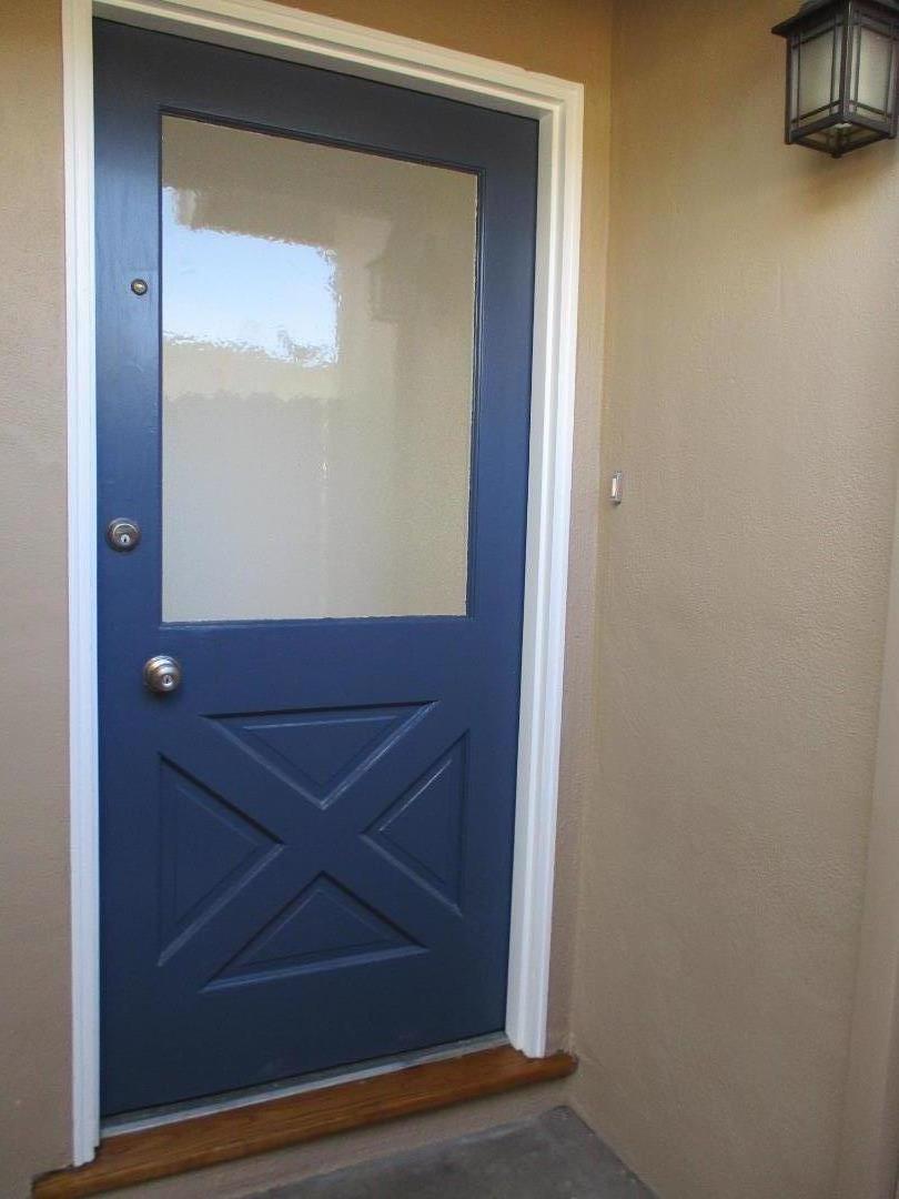 371/373 Flora Vista AVE