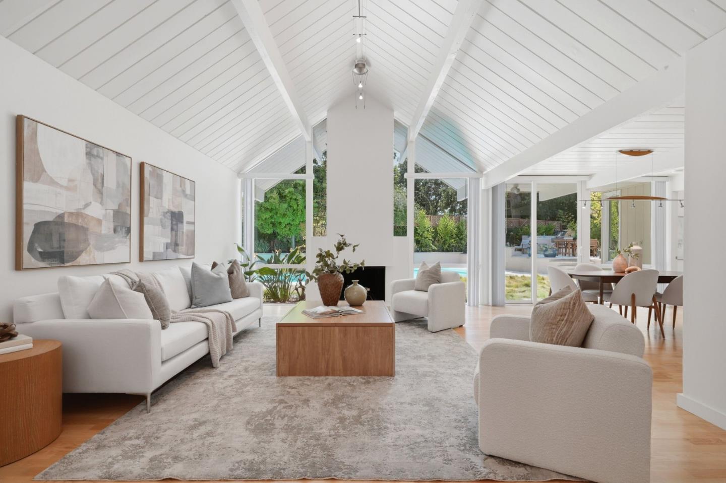 941 Eichler DR