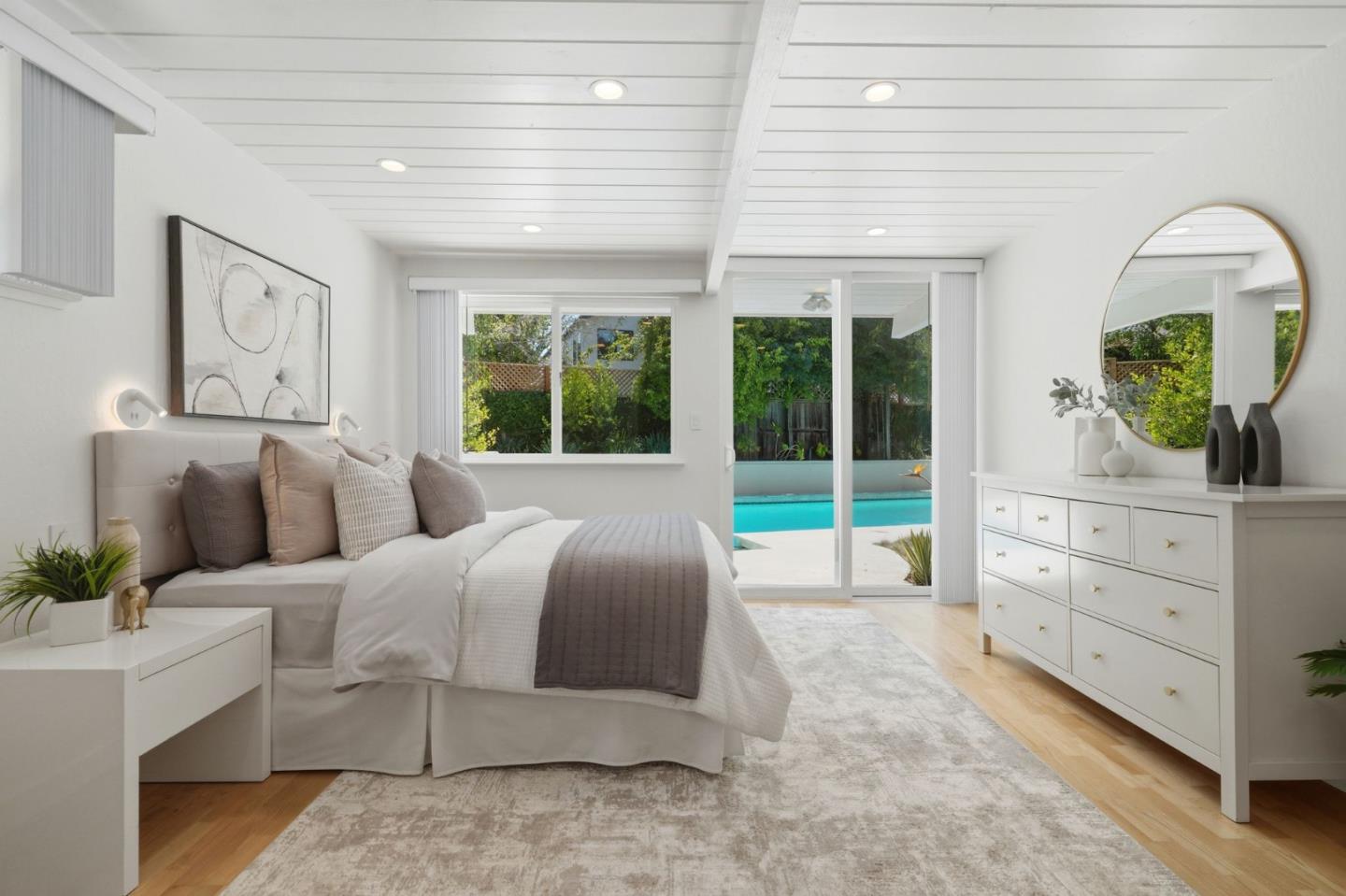 941 Eichler DR