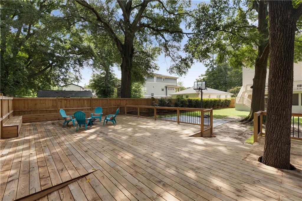 1124 Standard Drive NE