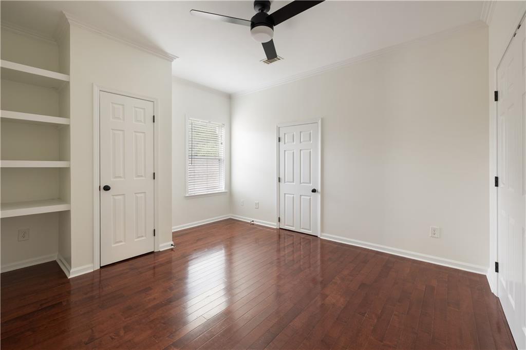 1124 Standard Drive NE