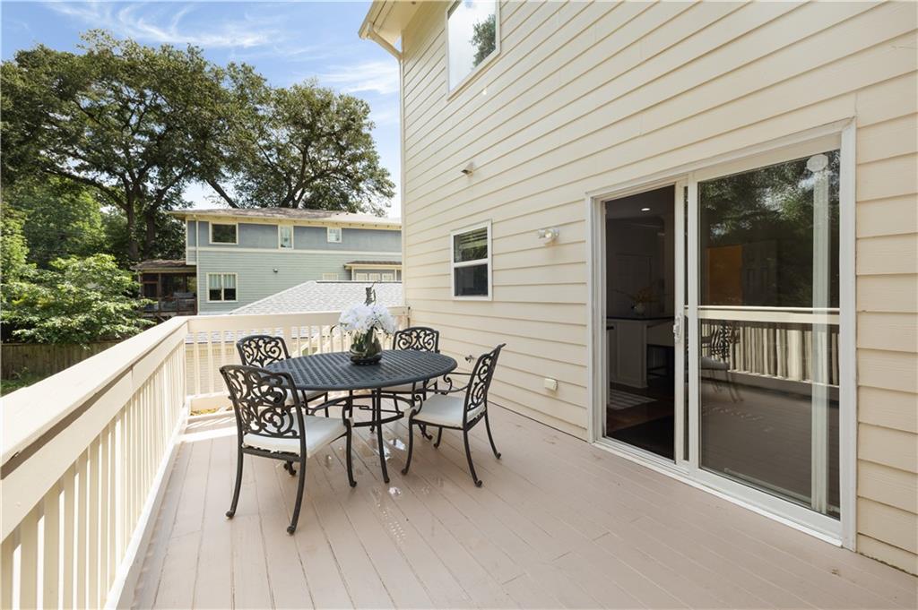 1124 Standard Drive NE