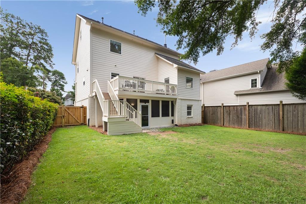 1124 Standard Drive NE