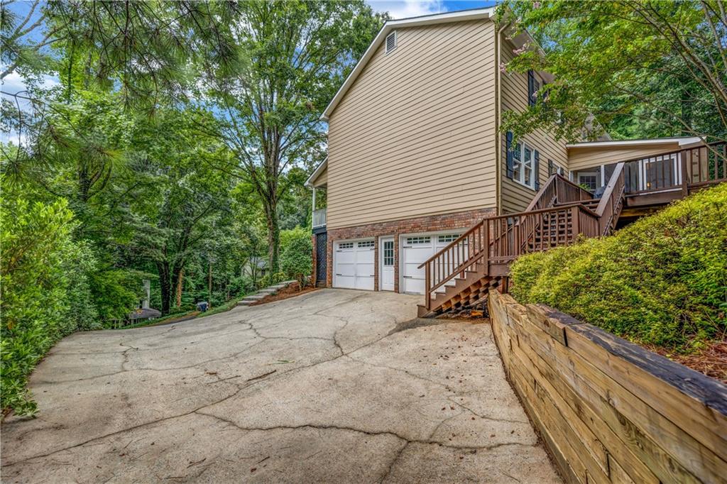 3773 Rivaridge Drive