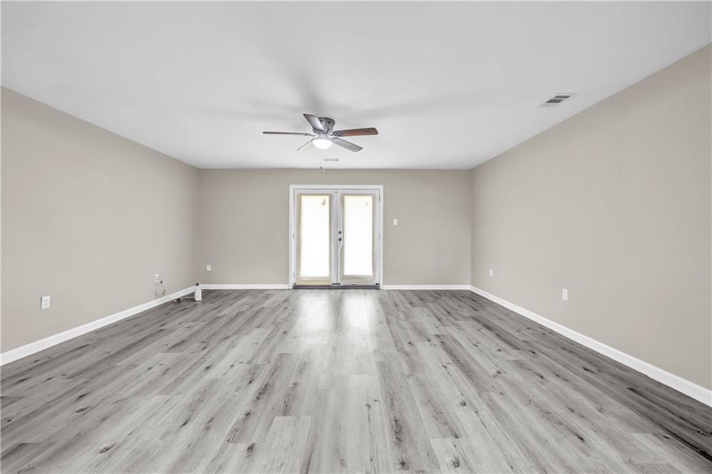 305 S 18th Street
