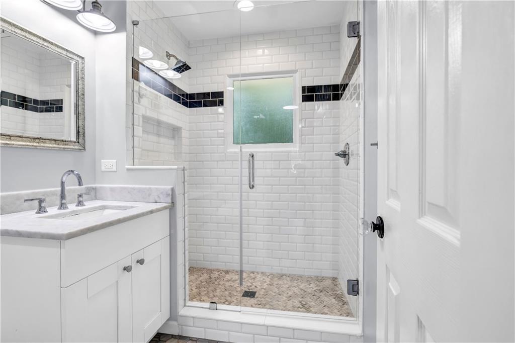 2941 Caldwell Road NE Unit B1