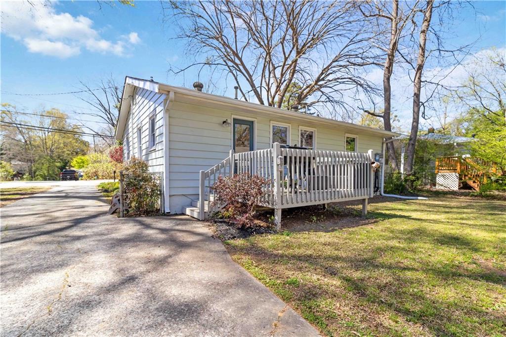 3295 Mccauley Road SE