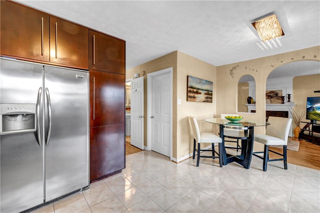 1405 Overland Crossing