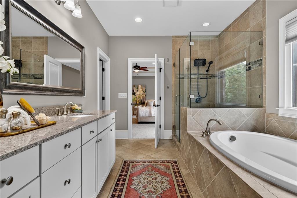 4916 Kentwood Drive