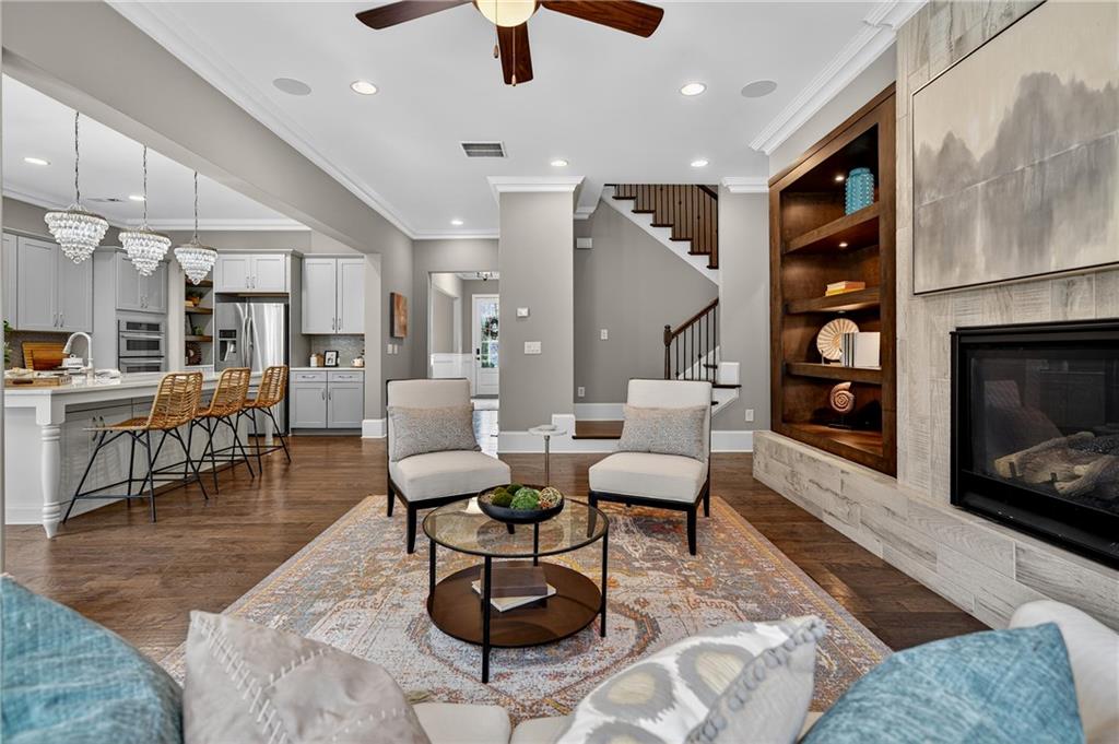 4916 Kentwood Drive
