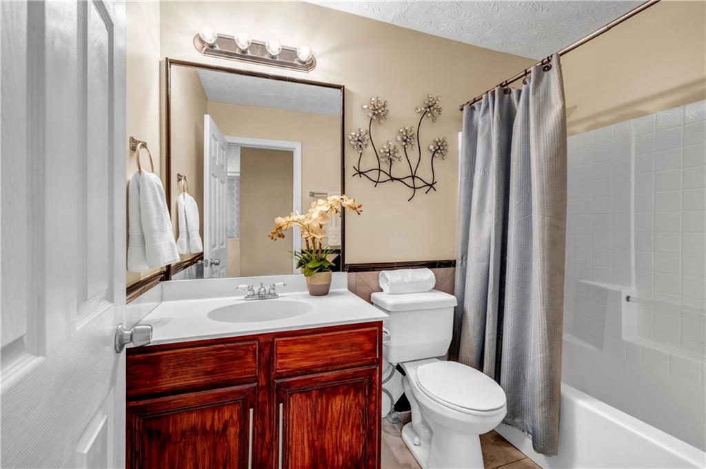 1405 Overland Crossing