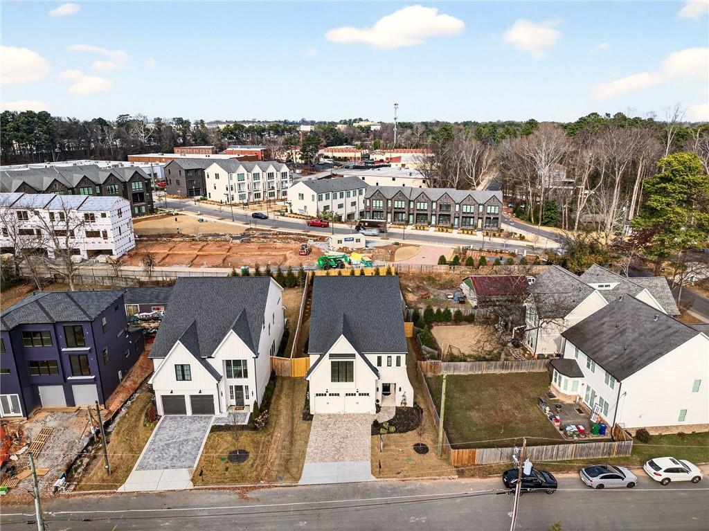 1326 Oaklawn Avenue NE