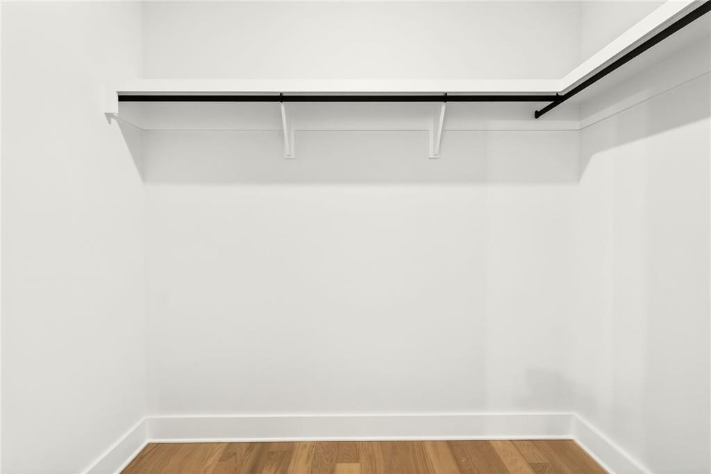 1326 Oaklawn Avenue NE