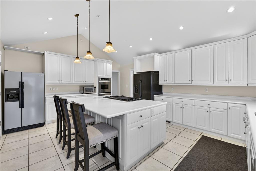 1040 Lindridge Drive NE