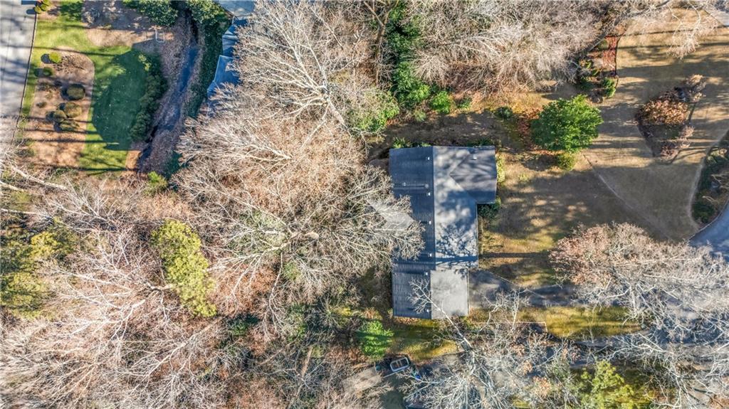 2425 Melinda Court NE