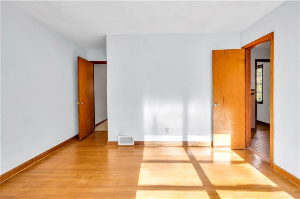 2425 Melinda Court NE