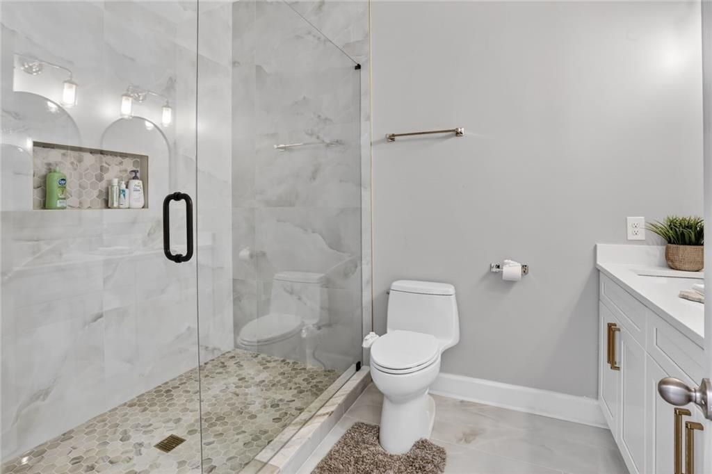 3745 Heddington Lane NE