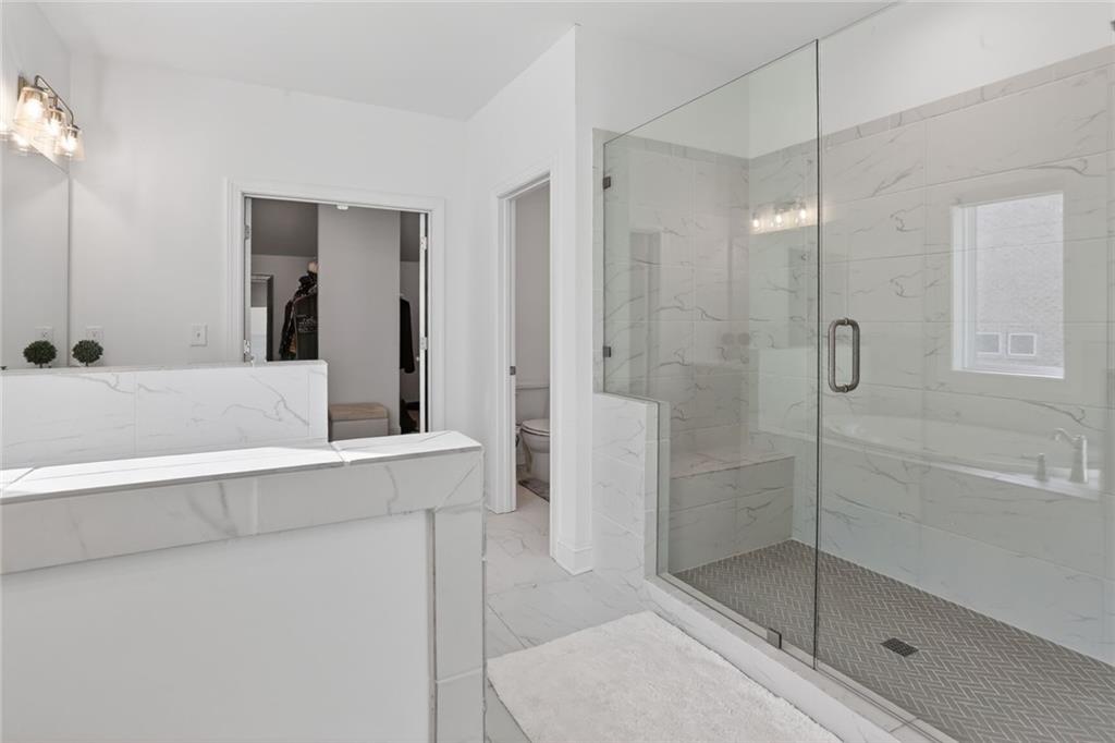 3745 Heddington Lane NE