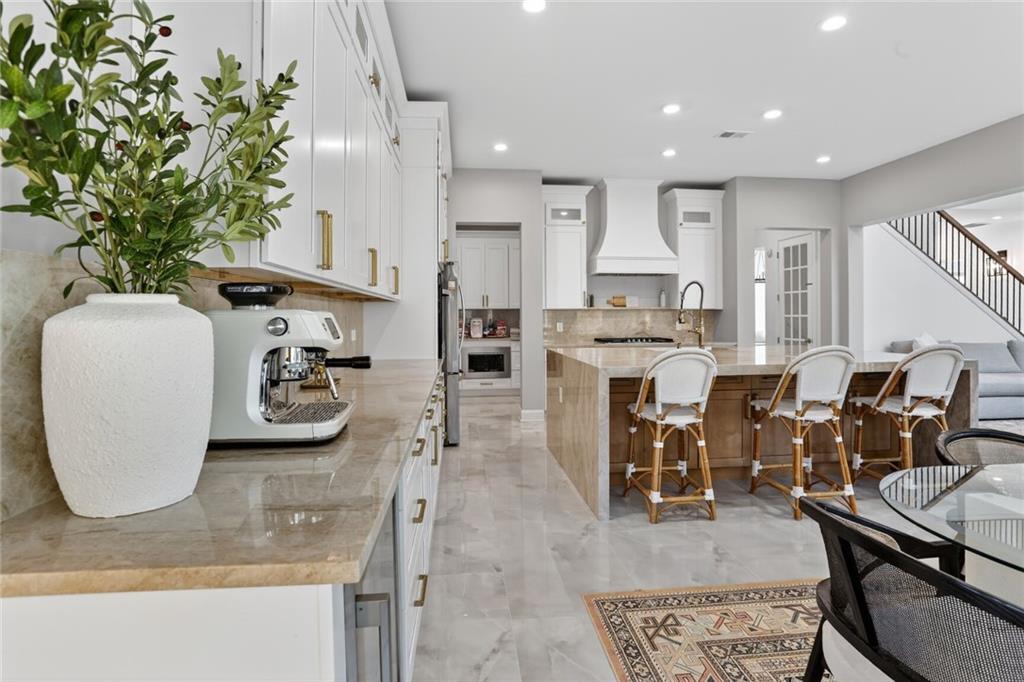 3745 Heddington Lane NE