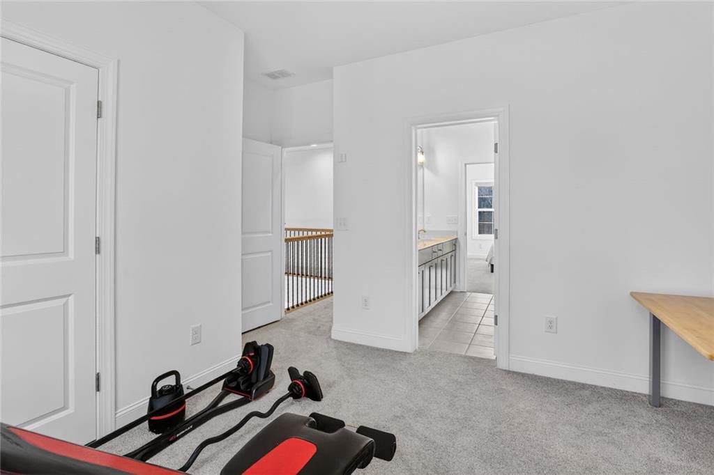 3745 Heddington Lane NE