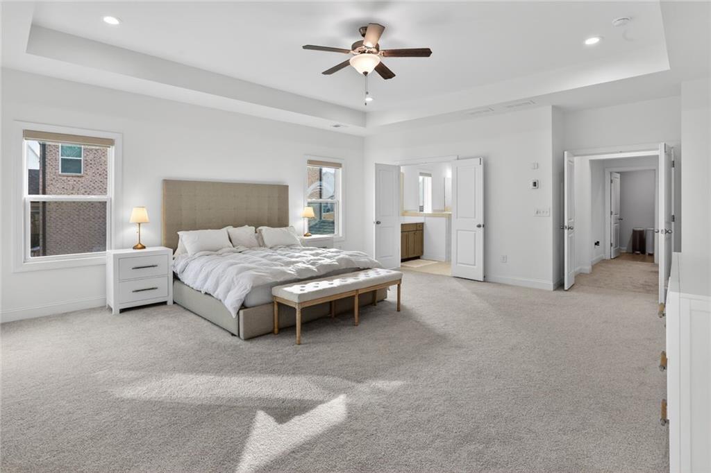 3745 Heddington Lane NE