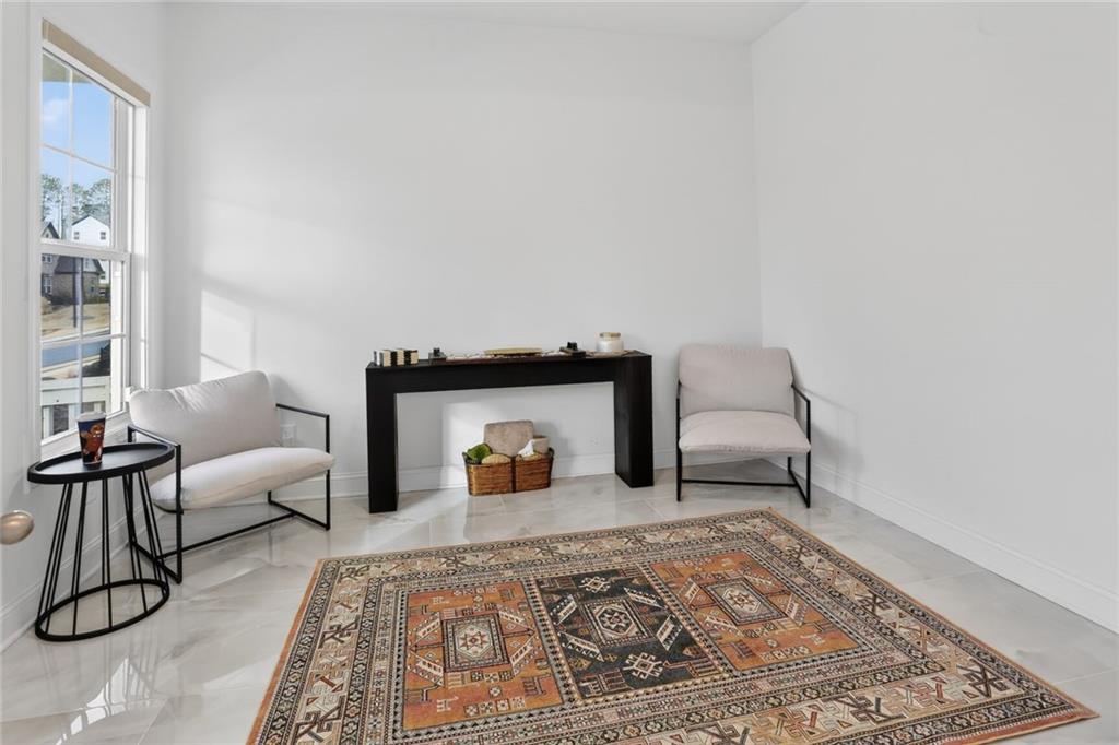 3745 Heddington Lane NE