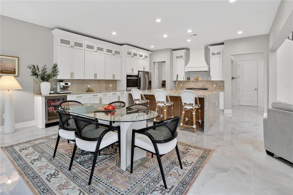 3745 Heddington Lane NE