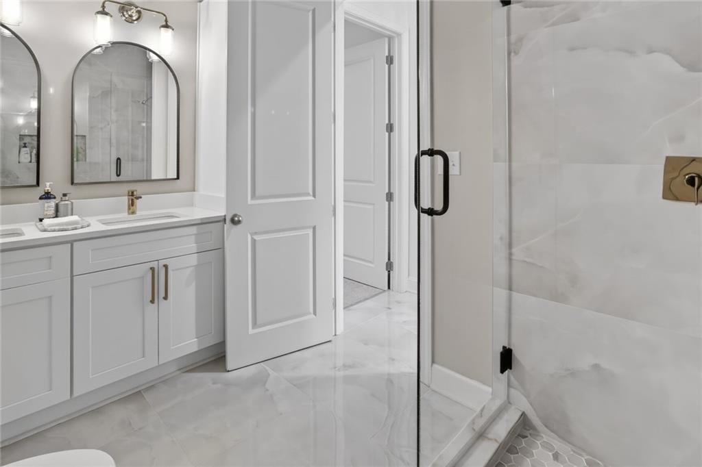 3745 Heddington Lane NE