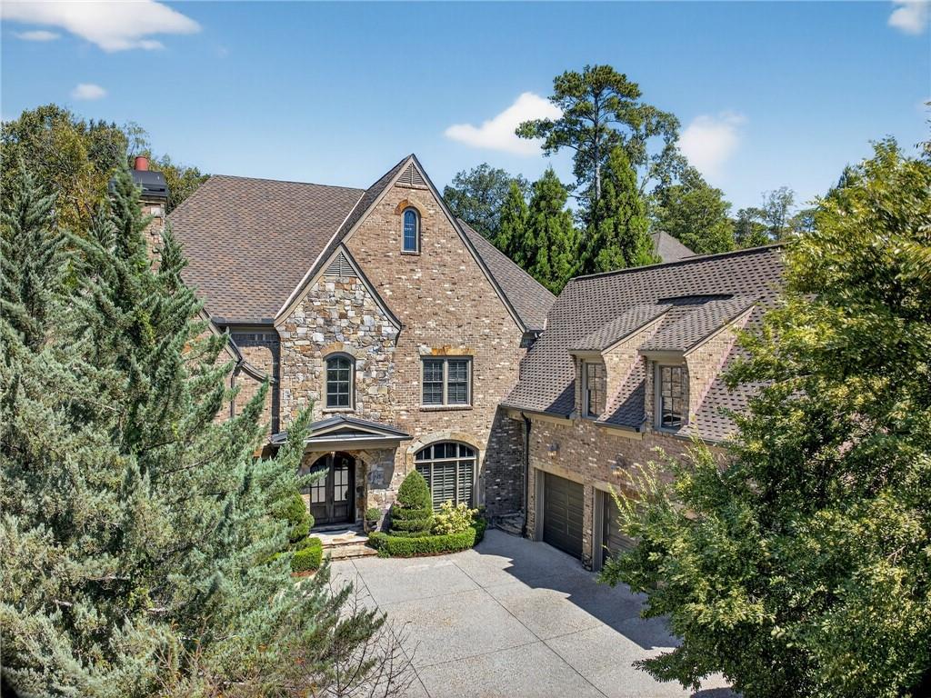 840 Camden Park Court NE