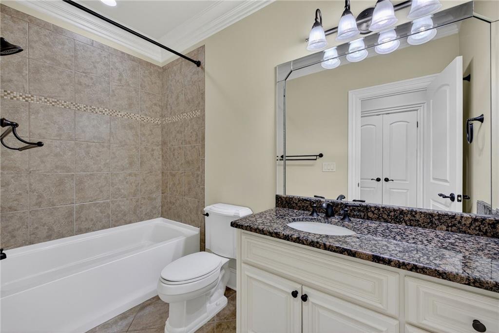 840 Camden Park Court NE