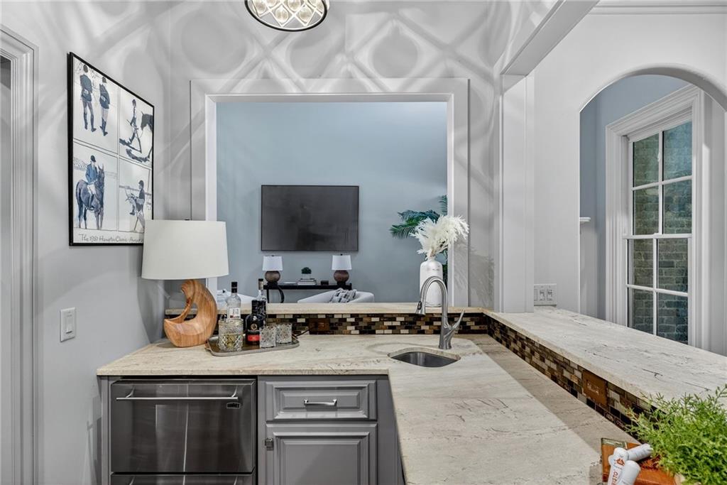 840 Camden Park Court NE