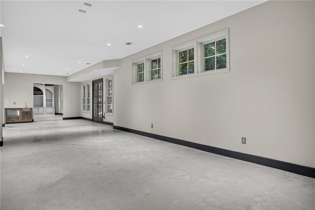 840 Camden Park Court NE