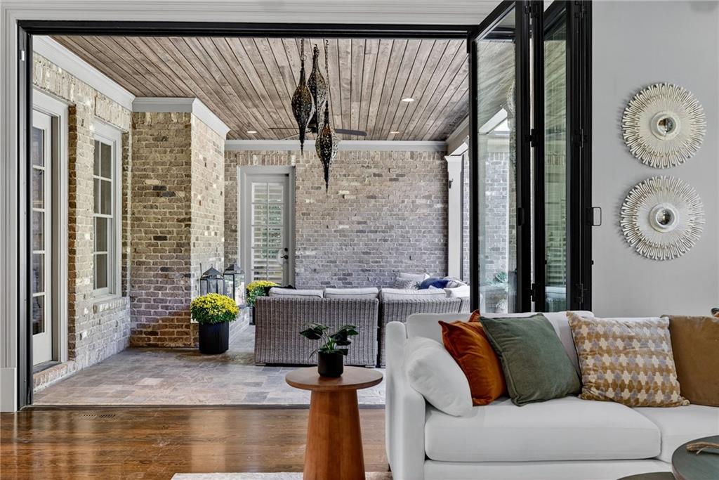 840 Camden Park Court NE