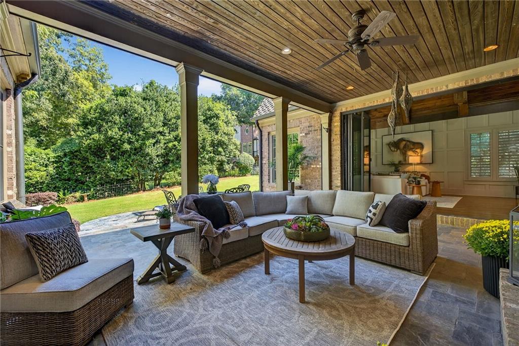 840 Camden Park Court NE