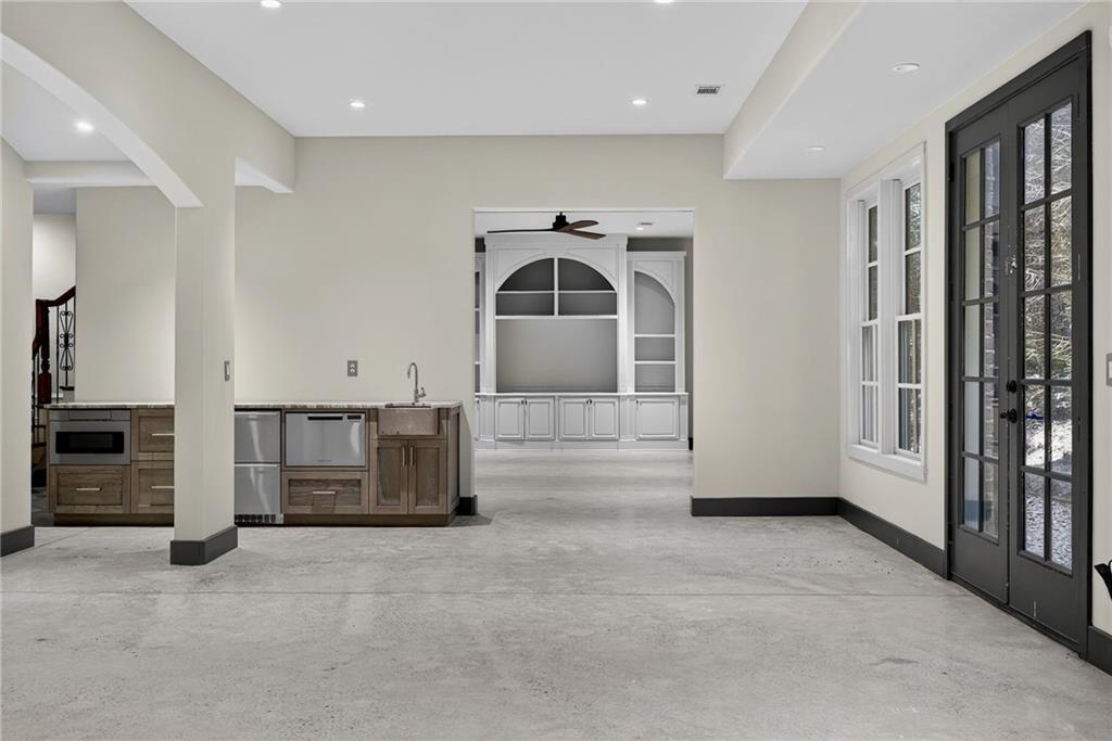 840 Camden Park Court NE