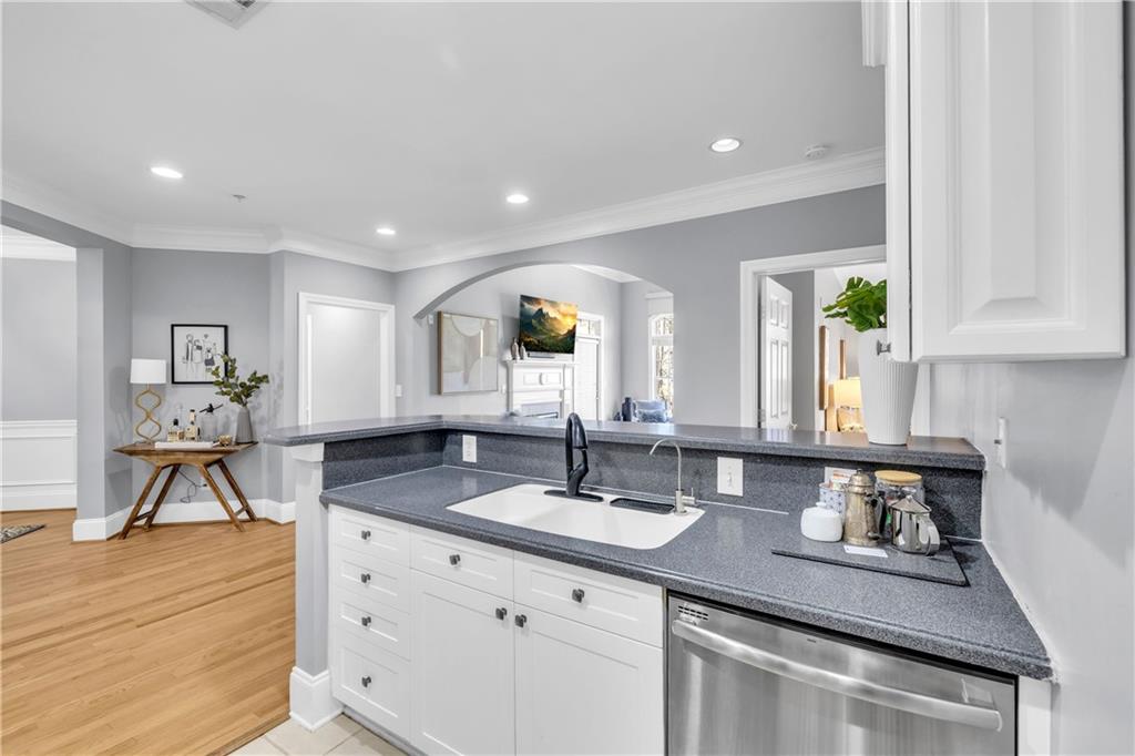 4100 Paces Walk SE Unit 2304