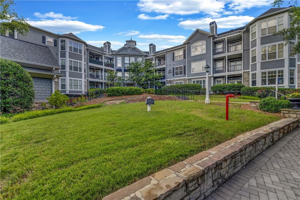 4100 Paces Walk SE Unit 2304