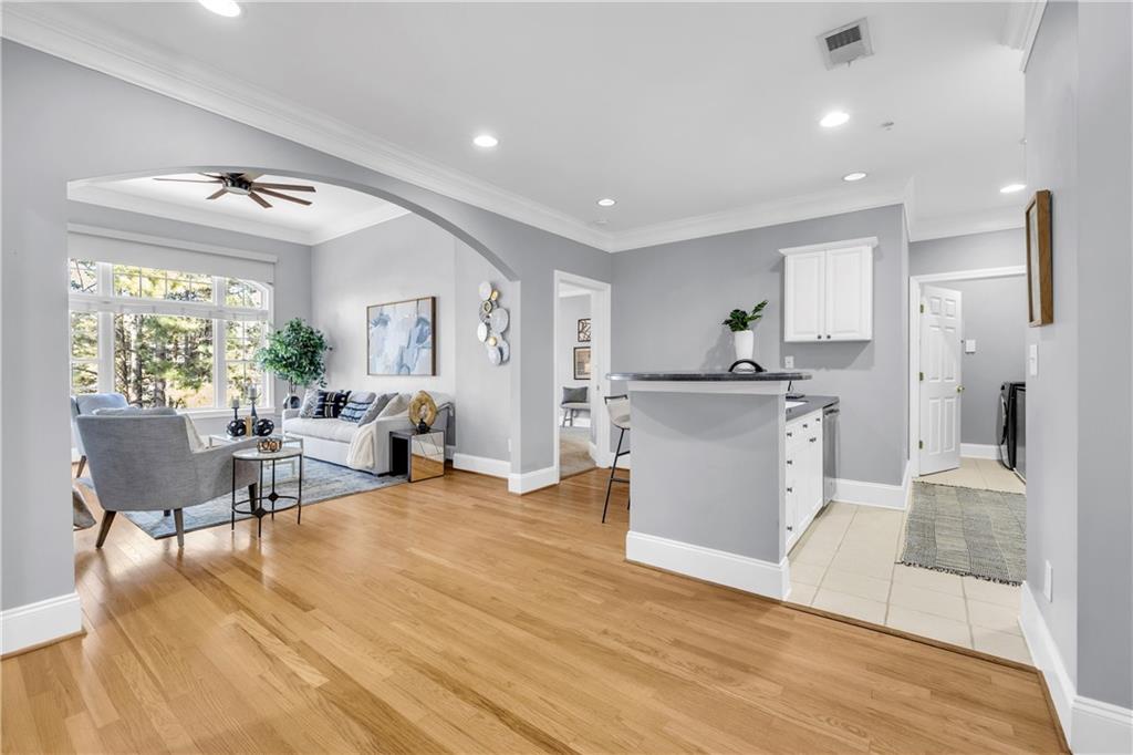 4100 Paces Walk SE Unit 2304