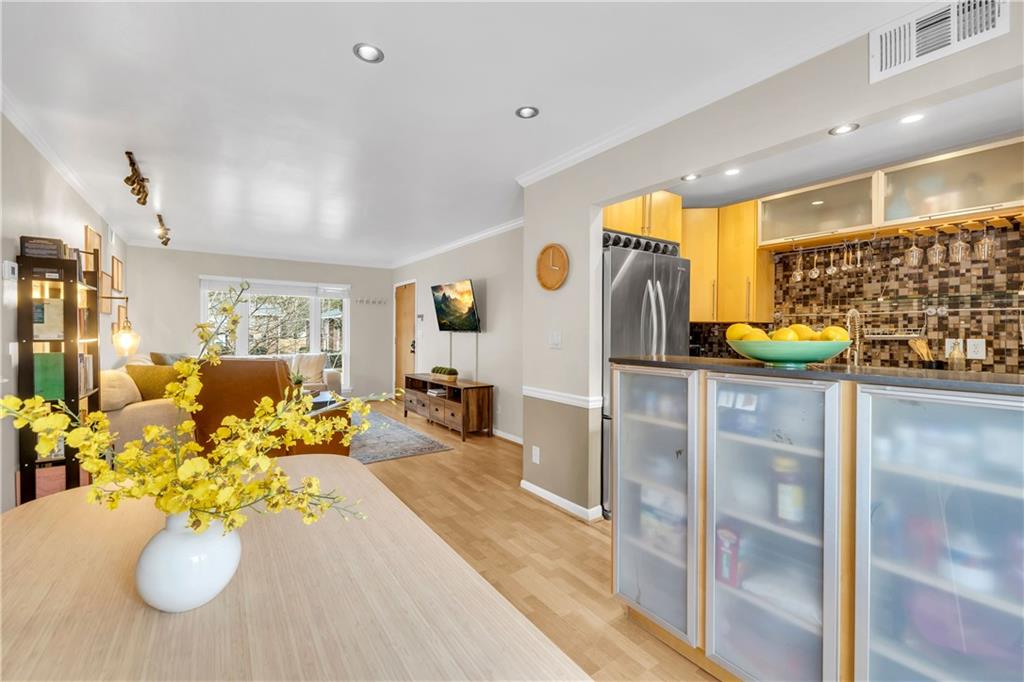 510 Coventry Road Unit 15D