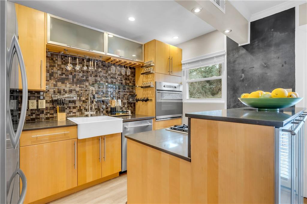 510 Coventry Road Unit 15D