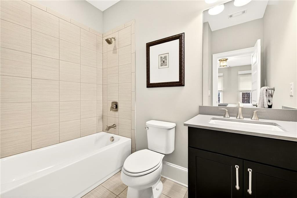 2280 Garrison Street NE