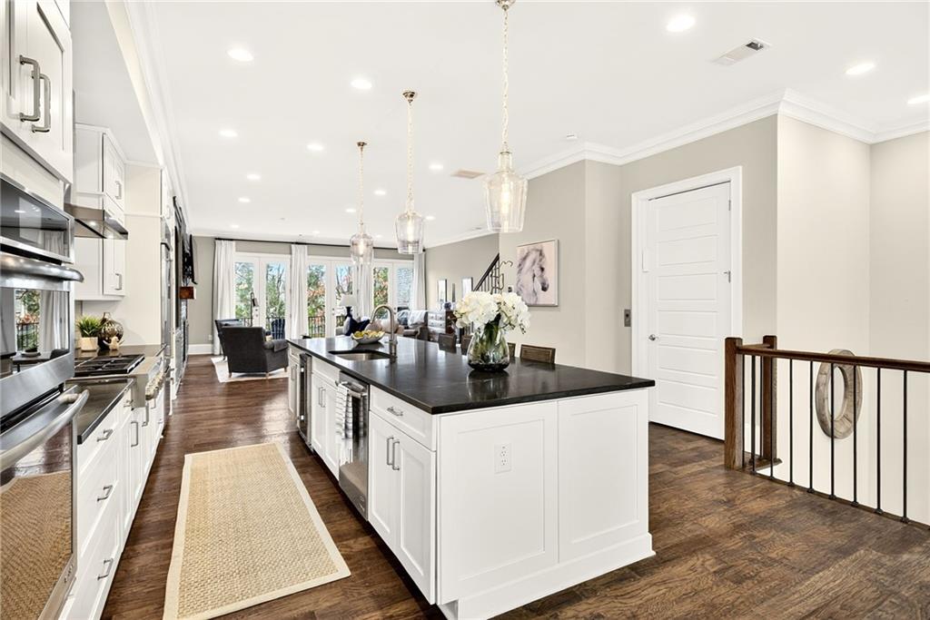 2280 Garrison Street NE