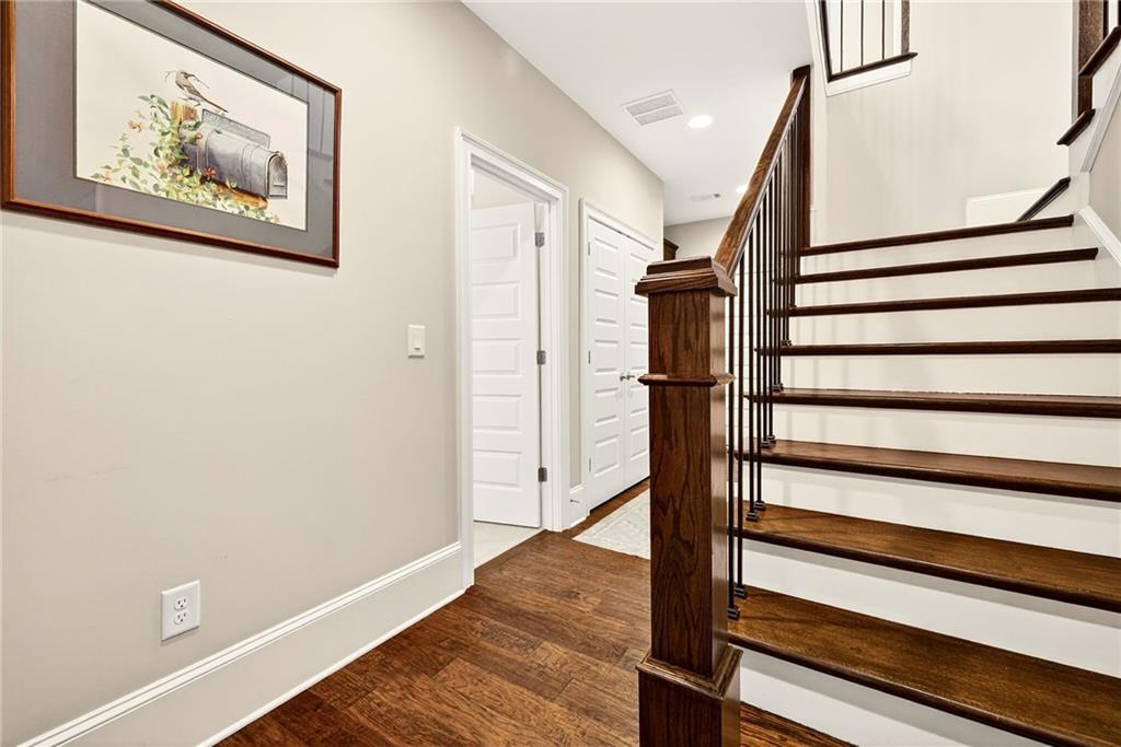 2280 Garrison Street NE